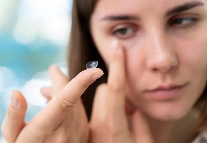 Featured image: contact lenses